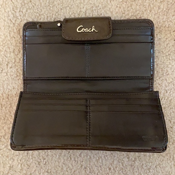 Beautiful coach wallet - Picture 3 of 3